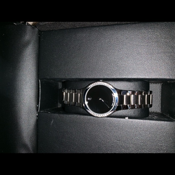 Authentic Movado Women’s Watch With Diamonds - Picture 5 of 8
